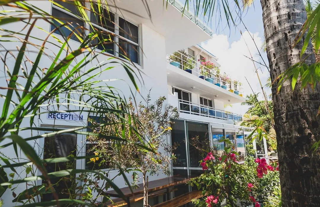 Numero Uno Beach House-1