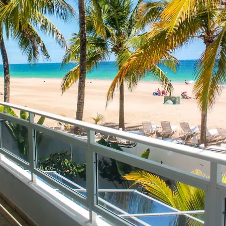 Numero Uno Beach House-2